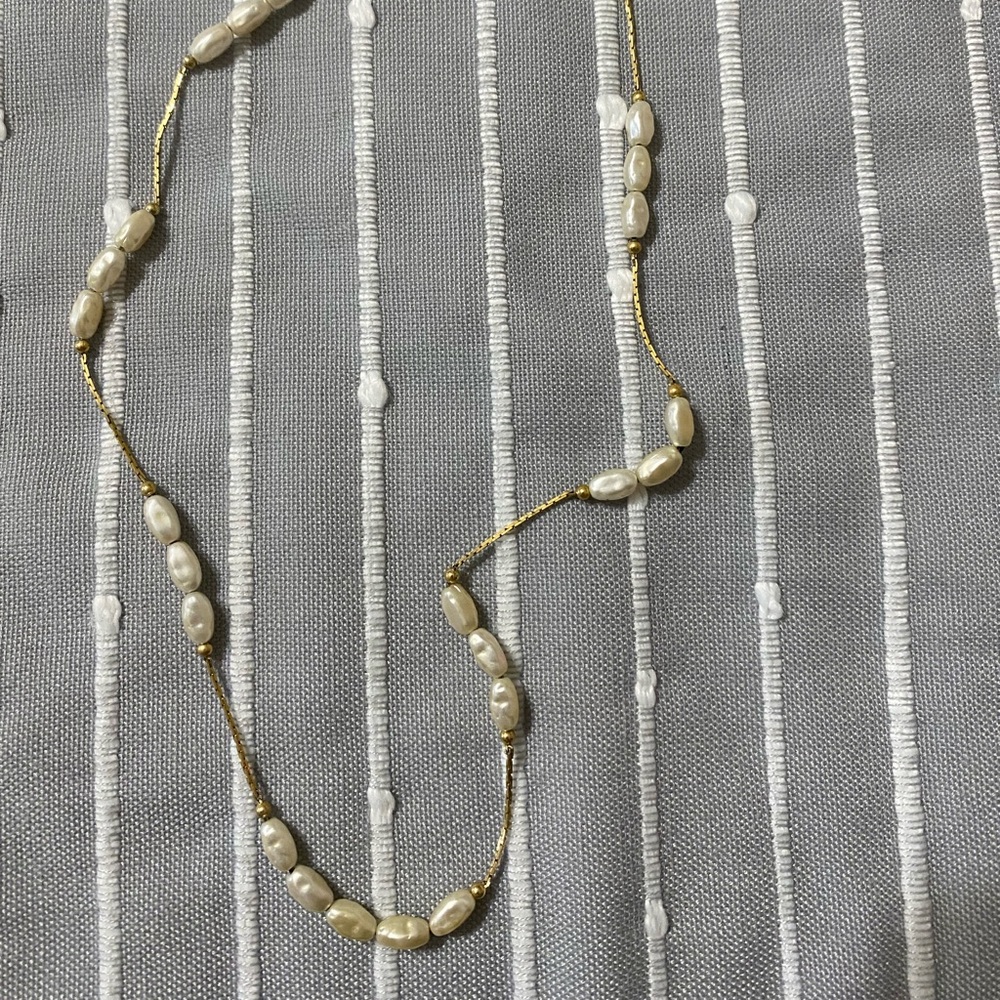 Costume jewelry necklaces